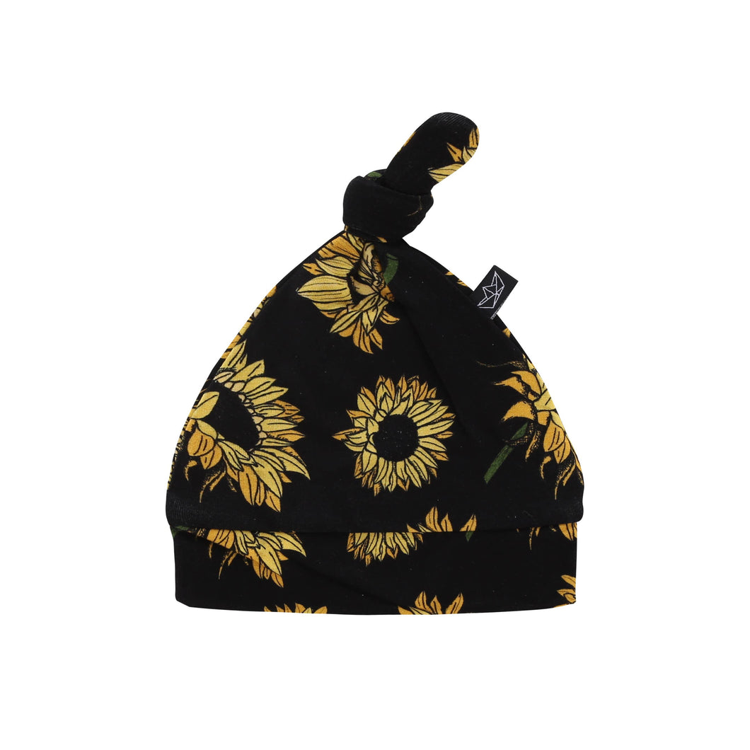 Sunflowers on Black Bamboo Knotted Hat